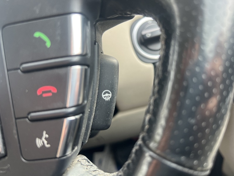 Land Rover Range Rover Sport 3.0 TD V6 HSE SUV 5dr Diesel CommandShift 4WD Euro 4 (245 ps) - U10843
