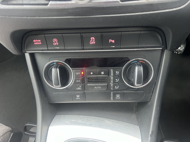 Audi Q3 2.0 TDI S line Plus SUV 5dr Diesel Manual quattro Euro 6 (s/s) (184 ps) - U10846