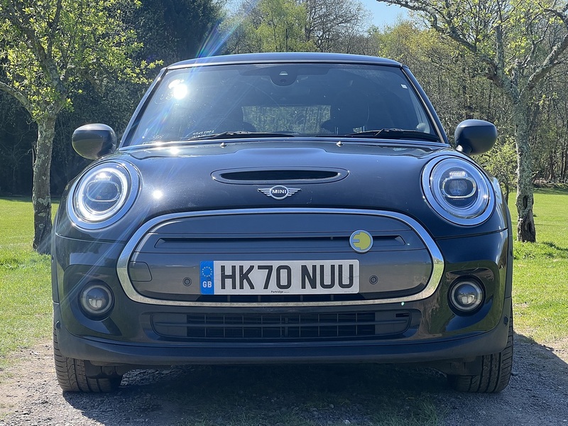 MINI Electric Hatch Cooper SE 32.6kWh Level 3 Hatchback 3dr Electric Auto (184 ps) | 1 FORMER KEEPER|VAT QUALIFYING - U10854