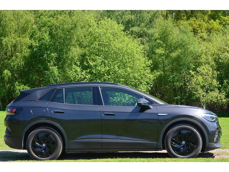 Volkswagen ID.4 Pure 52kWh Life SUV 5dr Electric Auto (148 ps) SUV Automatic Electric | 1 FORMER KEEPER|VAT - U10859