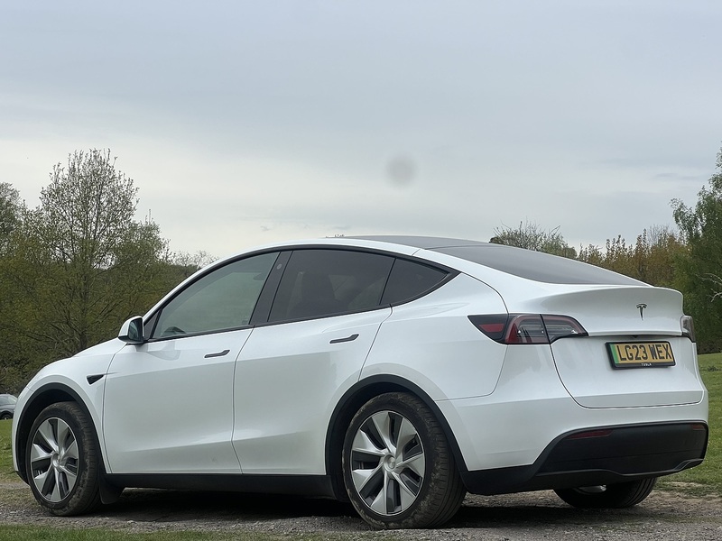 Tesla Model Y SUV 5dr Electric Auto RWD (346 ps) | 1 FORMER KEEPER|VAT QUALIFYING - U10860