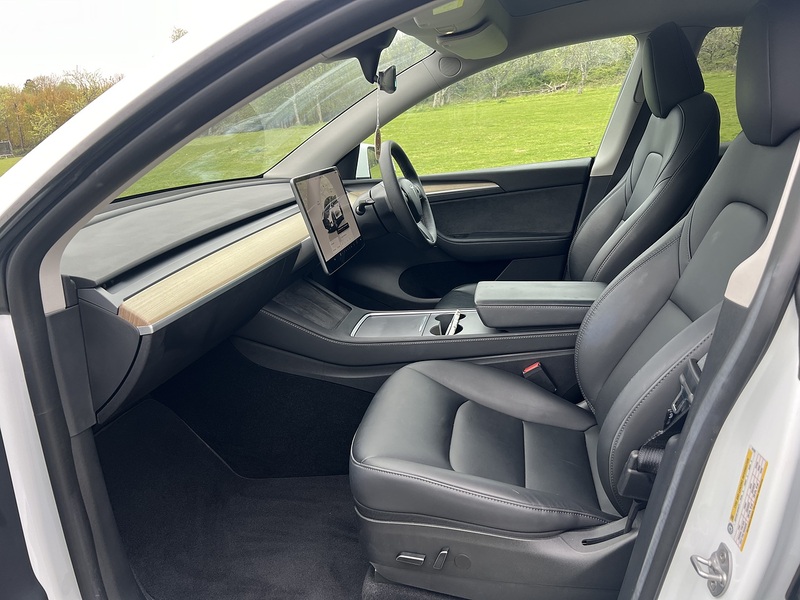 Tesla Model Y SUV 5dr Electric Auto RWD (346 ps) | 1 FORMER KEEPER|VAT QUALIFYING - U10860