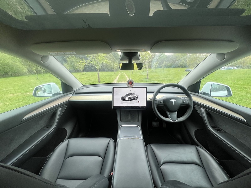 Tesla Model Y SUV 5dr Electric Auto RWD (346 ps) | 1 FORMER KEEPER|VAT QUALIFYING - U10860