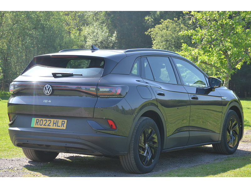 Volkswagen ID.4 Pure 52kWh Life SUV 5dr Electric Auto (148 ps) | 1 FORMER KEEPER|VAT QUALIFYING - U10861