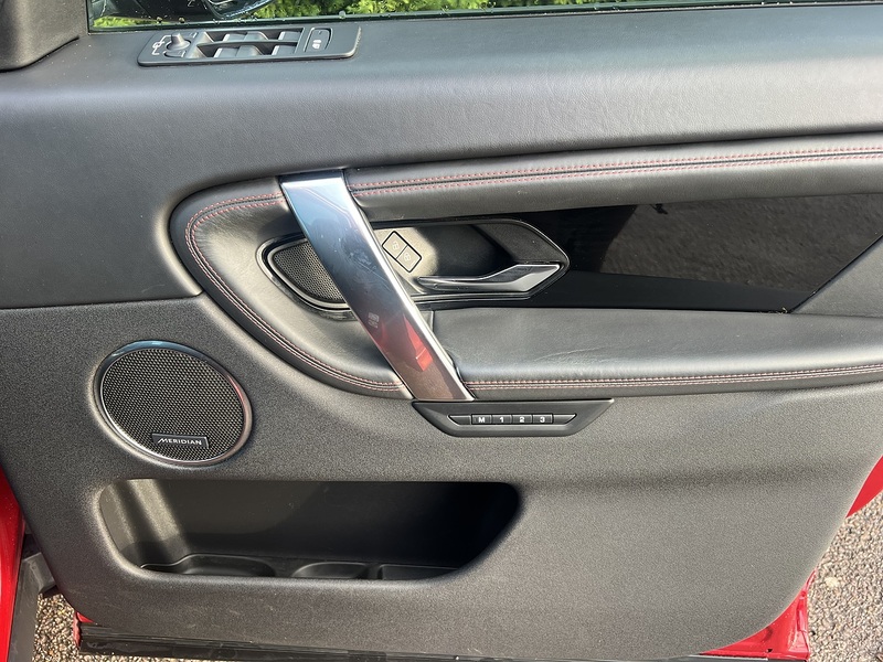 Land Rover Discovery Sport 1.5 P300e 12.2kWh R-Dynamic HSE SUV 5dr Petrol Plug-in Hybrid Auto 4WD Euro 6 (s/s) (309 ps) | - U10863