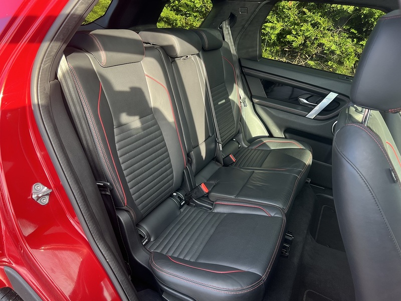 Land Rover Discovery Sport 1.5 P300e 12.2kWh R-Dynamic HSE SUV 5dr Petrol Plug-in Hybrid Auto 4WD Euro 6 (s/s) (309 ps) | - U10863