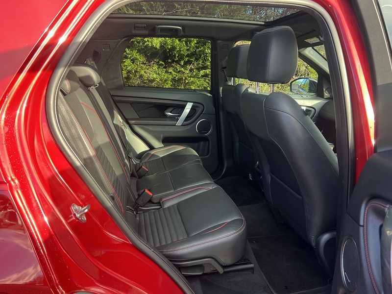 Land Rover Discovery Sport 1.5 P300e 12.2kWh R-Dynamic HSE SUV 5dr Petrol Plug-in Hybrid Auto 4WD Euro 6 (s/s) (309 ps) | - U10863