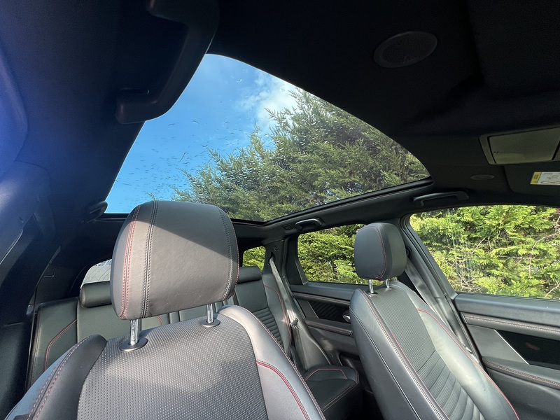 Land Rover Discovery Sport 1.5 P300e 12.2kWh R-Dynamic HSE SUV 5dr Petrol Plug-in Hybrid Auto 4WD Euro 6 (s/s) (309 ps) | - U10863