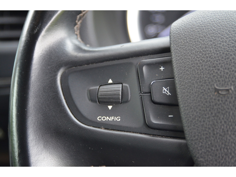 Toyota PROACE Verso 2.0D Family Medium MPV 5dr Diesel Manual MWB Euro 6 (s/s) (8 Seat) (150 ps) | NO VAT|PRIVACY|8 - U10864