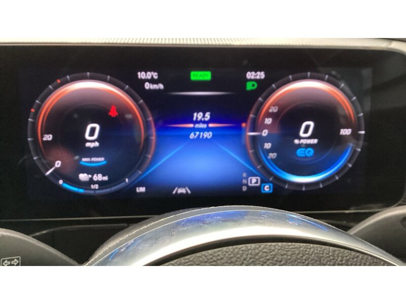 Mercedes-Benz EQC EQC 400 80kWh AMG Line SUV 5dr Electric Auto 4MATIC (408 ps) SUV Automatic Electric | 1 FORMER - U10867