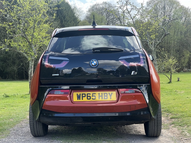 BMW i3 Hatchback 5dr Petrol Plug-in Hybrid Auto Euro 6 (s/s) (Range Extender) (170 ps) - U10868