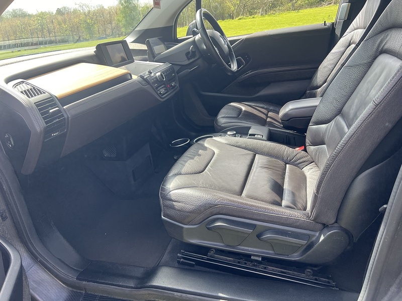 BMW i3 Hatchback 5dr Petrol Plug-in Hybrid Auto Euro 6 (s/s) (Range Extender) (170 ps) - U10868