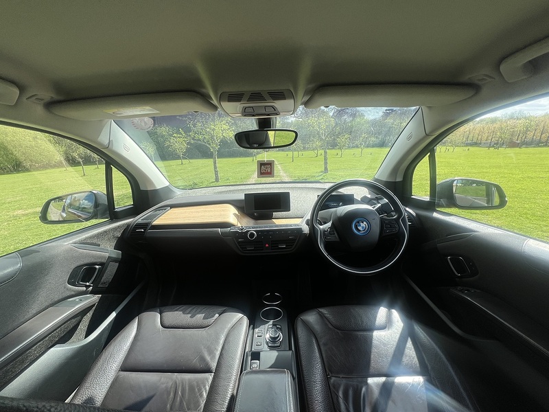 BMW i3 Hatchback 5dr Petrol Plug-in Hybrid Auto Euro 6 (s/s) (Range Extender) (170 ps) - U10868