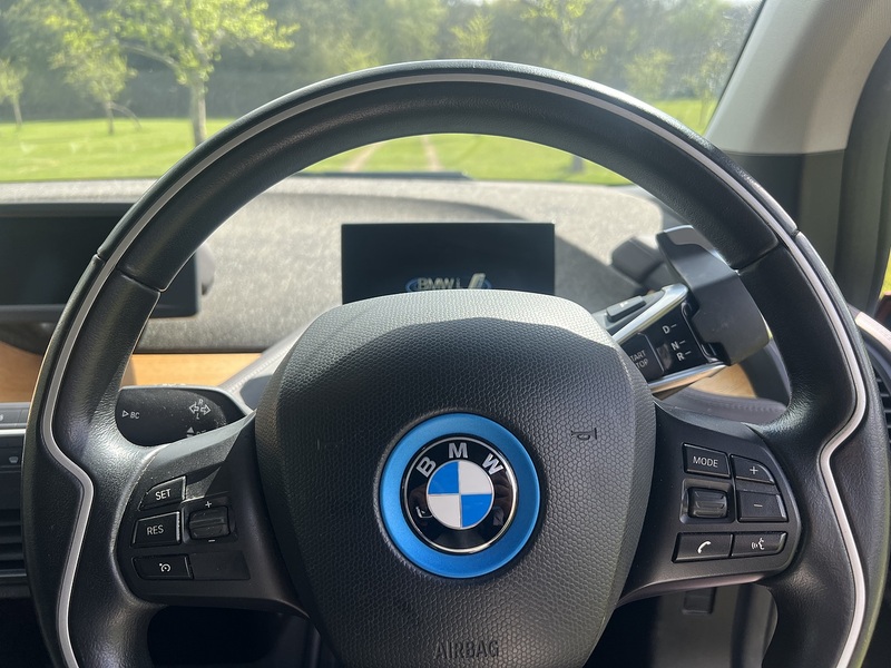 BMW i3 Hatchback 5dr Petrol Plug-in Hybrid Auto Euro 6 (s/s) (Range Extender) (170 ps) - U10868