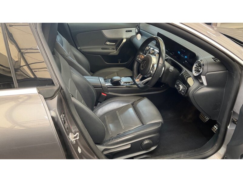 Mercedes-Benz CLA 1.3 CLA250e 15.6kWh AMG Line (Premium) Coupe 4dr Petrol Plug-in Hybrid 8G-DCT Euro 6 (s/s) (218 ps) - U10869