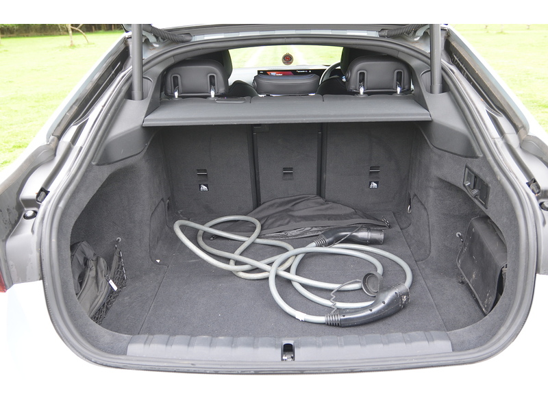 BMW i4 40 83.9kWh M Sport Gran Coupe 5dr Electric Auto eDrive (340 ps) Hatchback Automatic Electric | 1 - U10871