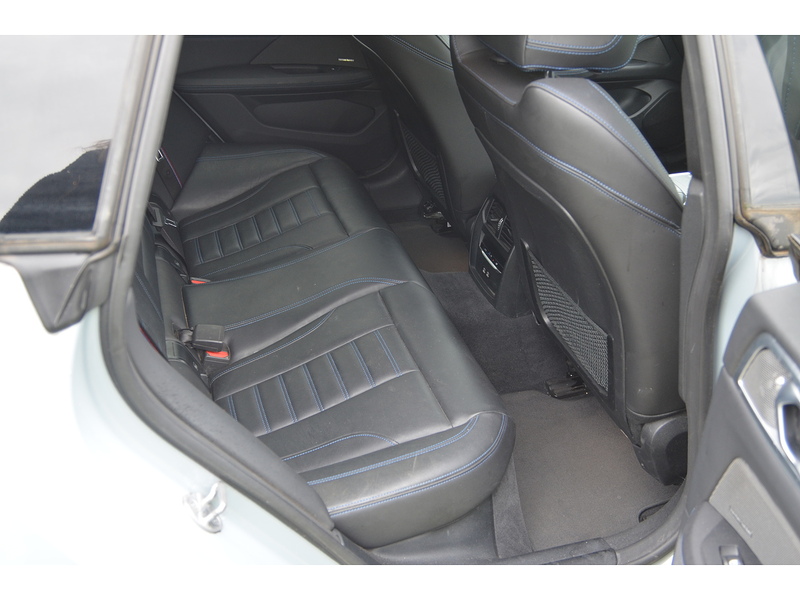 BMW i4 40 83.9kWh M Sport Gran Coupe 5dr Electric Auto eDrive (340 ps) Hatchback Automatic Electric | 1 - U10871