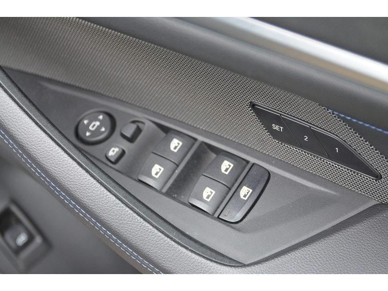 BMW i4 40 83.9kWh M Sport Gran Coupe 5dr Electric Auto eDrive (340 ps) Hatchback Automatic Electric | 1 - U10871