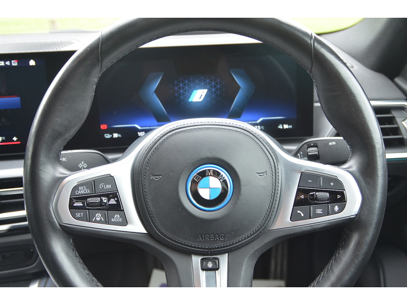 BMW i4 40 83.9kWh M Sport Gran Coupe 5dr Electric Auto eDrive (340 ps) Hatchback Automatic Electric | 1 - U10871
