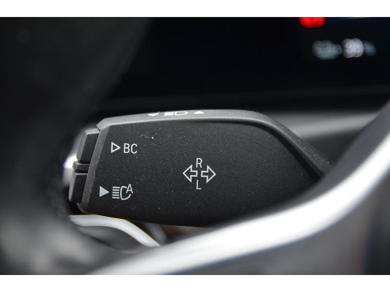 BMW i4 40 83.9kWh M Sport Gran Coupe 5dr Electric Auto eDrive (340 ps) Hatchback Automatic Electric | 1 - U10871