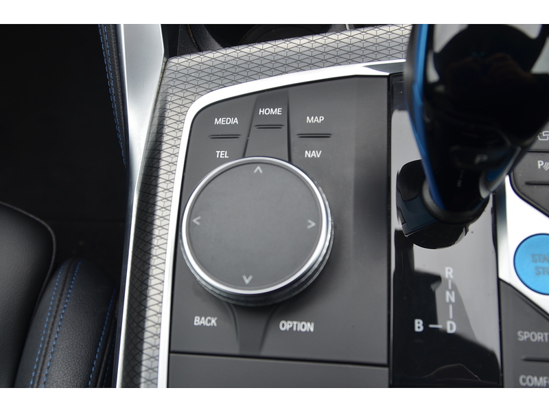 BMW i4 40 83.9kWh M Sport Gran Coupe 5dr Electric Auto eDrive (340 ps) Hatchback Automatic Electric | 1 - U10871