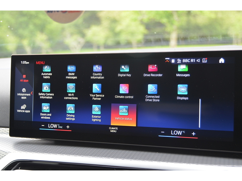 BMW i4 40 83.9kWh M Sport Gran Coupe 5dr Electric Auto eDrive (340 ps) Hatchback Automatic Electric | 1 - U10871