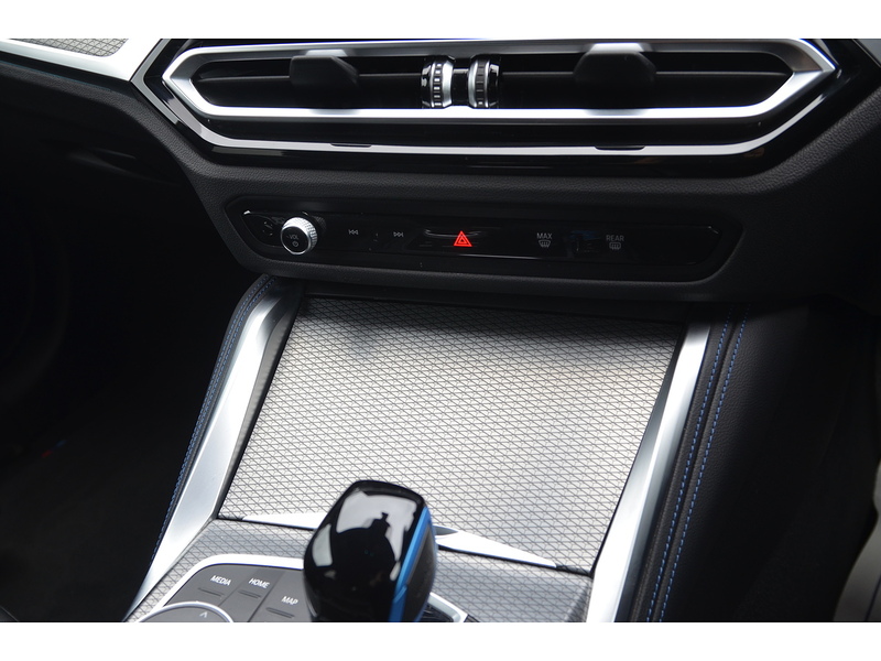 BMW i4 40 83.9kWh M Sport Gran Coupe 5dr Electric Auto eDrive (340 ps) Hatchback Automatic Electric | 1 - U10871