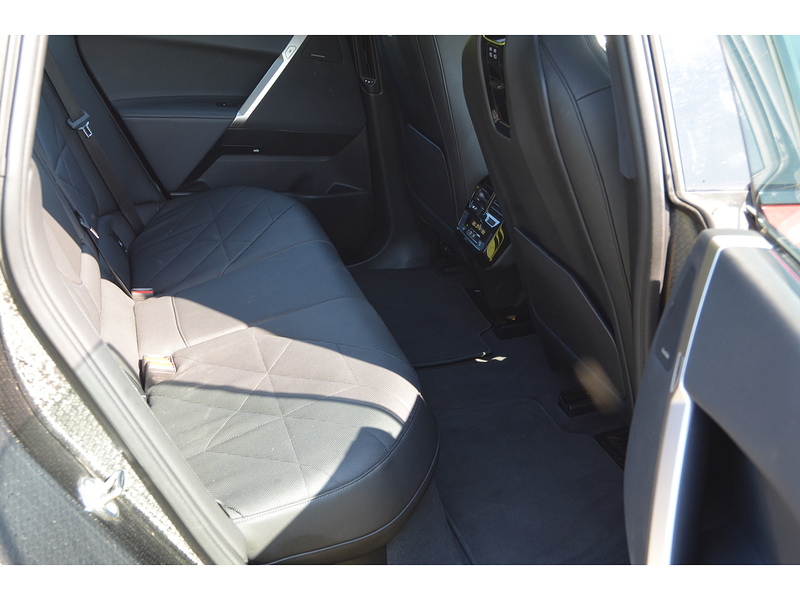 BMW iX 40 76.6kWh M Sport SUV 5dr Electric Auto xDrive (326 ps) SUV Automatic Electric - U10876