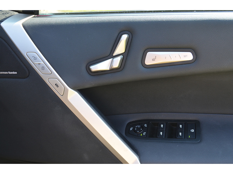 BMW iX 40 76.6kWh M Sport SUV 5dr Electric Auto xDrive (326 ps) SUV Automatic Electric - U10876