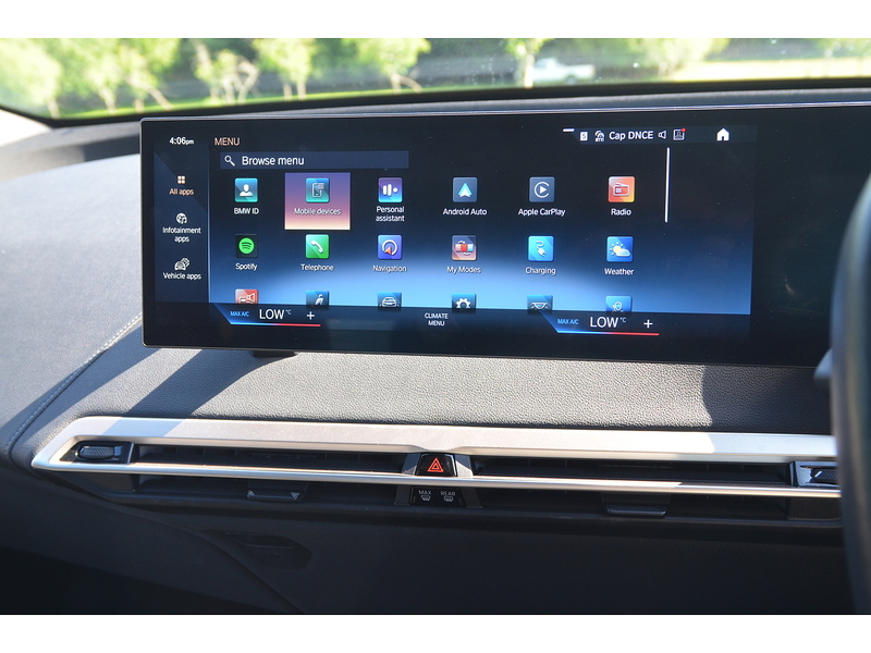 BMW iX 40 76.6kWh M Sport SUV 5dr Electric Auto xDrive (326 ps) SUV Automatic Electric - U10876