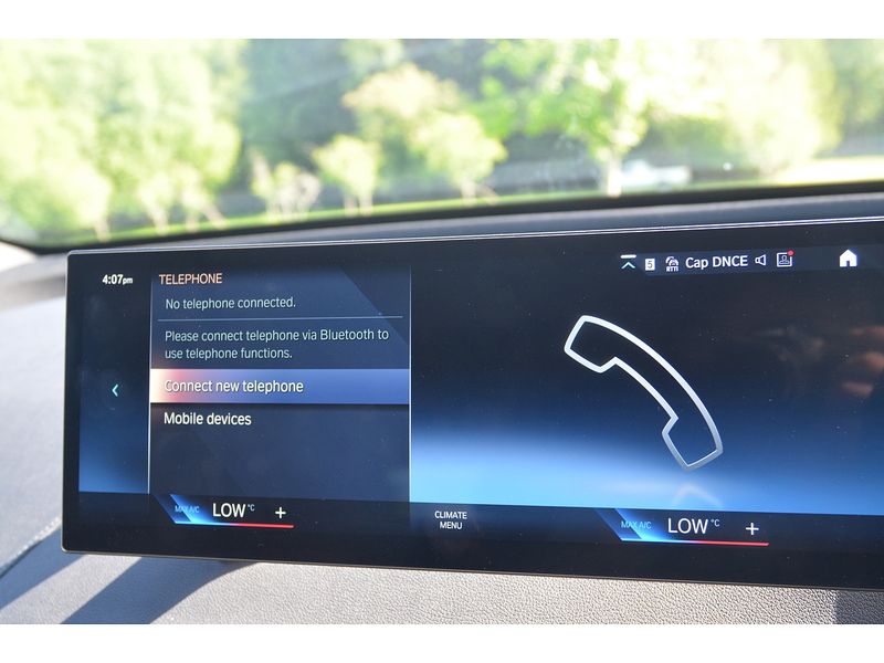 BMW iX 40 76.6kWh M Sport SUV 5dr Electric Auto xDrive (326 ps) SUV Automatic Electric - U10876