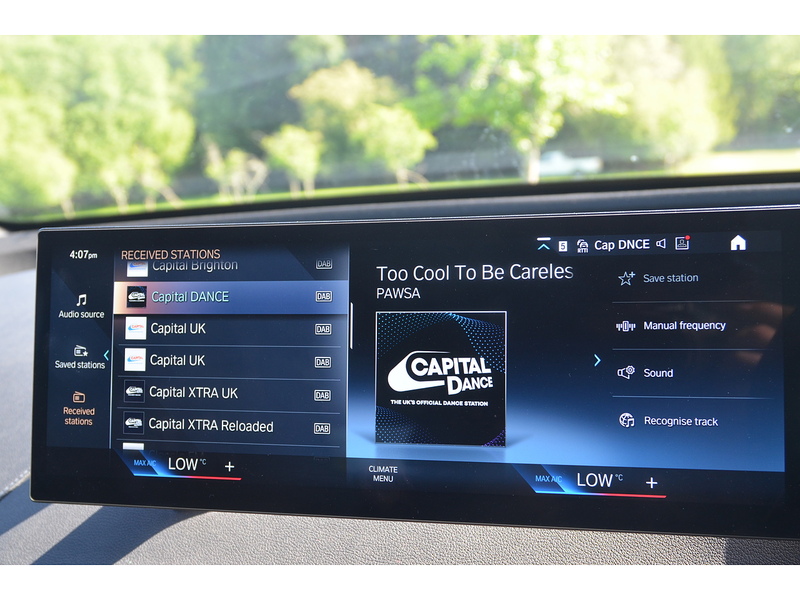 BMW iX 40 76.6kWh M Sport SUV 5dr Electric Auto xDrive (326 ps) SUV Automatic Electric - U10876