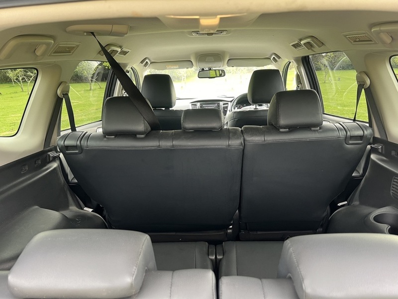 Mitsubishi Shogun Sport 2.4D 3 SUV 5dr Diesel Auto 4WD Euro 6 (181 ps) SUV Automatic Diesel | 1 FORMER KEEPER|VAT QUALIFYING - U10879