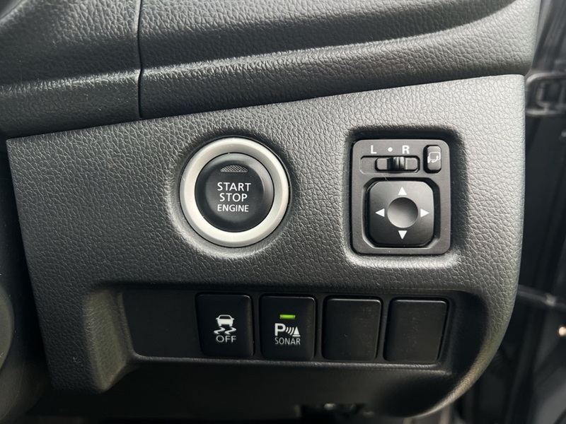 Mitsubishi Shogun Sport 2.4D 3 SUV 5dr Diesel Auto 4WD Euro 6 (181 ps) SUV Automatic Diesel | 1 FORMER KEEPER|VAT QUALIFYING - U10879