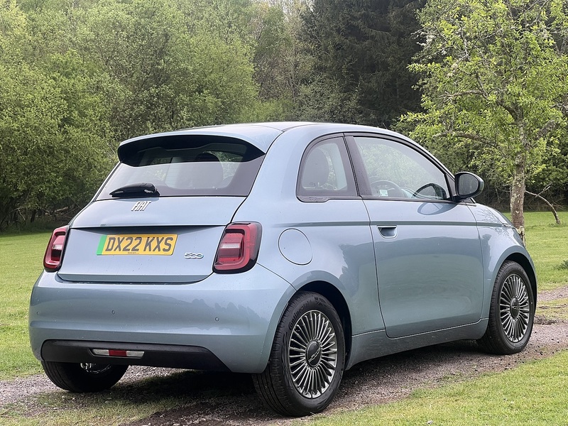 Fiat 500e 42kWh Icon Hatchback 3dr Electric Auto (118 ps) | APPLE|1 FORMER KEEPER|VATQ - U10884