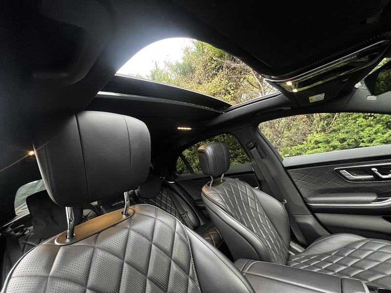 Mercedes-Benz S Class 3.0 S580Le V6 28.6kWh AMG Line (Premium) Saloon 4dr Petrol Plug-in Hybrid G-Tronic+ Euro 6 (s/s) - U10885