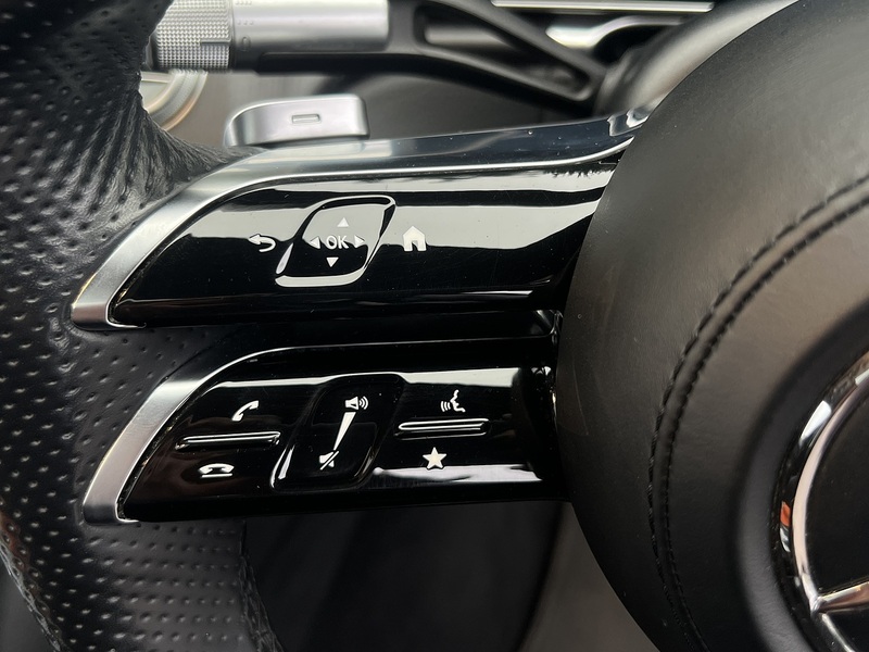 Mercedes-Benz S Class 3.0 S580Le V6 28.6kWh AMG Line (Premium) Saloon 4dr Petrol Plug-in Hybrid G-Tronic+ Euro 6 (s/s) - U10885