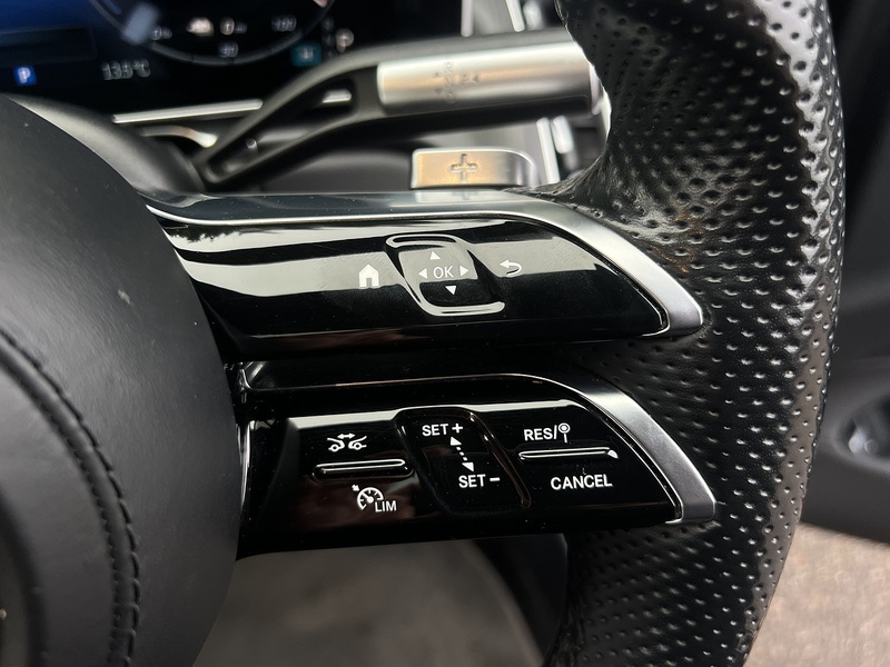 Mercedes-Benz S Class 3.0 S580Le V6 28.6kWh AMG Line (Premium) Saloon 4dr Petrol Plug-in Hybrid G-Tronic+ Euro 6 (s/s) - U10885