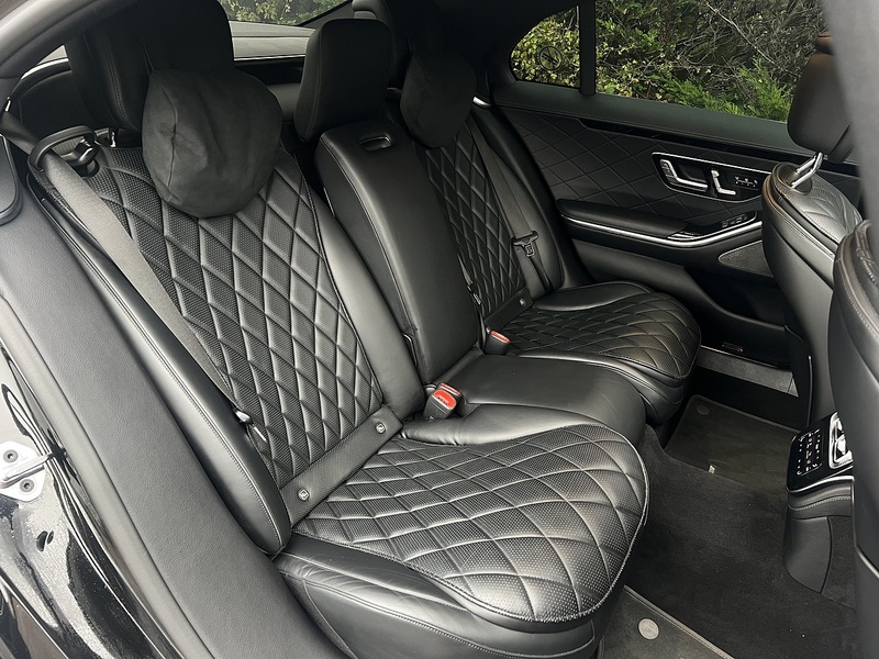 Mercedes-Benz S Class 3.0 S580Le V6 28.6kWh AMG Line (Premium) Saloon 4dr Petrol Plug-in Hybrid G-Tronic+ Euro 6 (s/s) - U10885