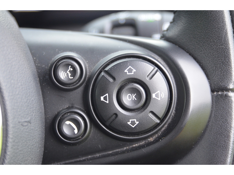 MINI Electric Hatch Cooper SE 32.6kWh Level 2 Hatchback 3dr Electric Auto (184 ps) Hatchback Automatic Electric | - U10887