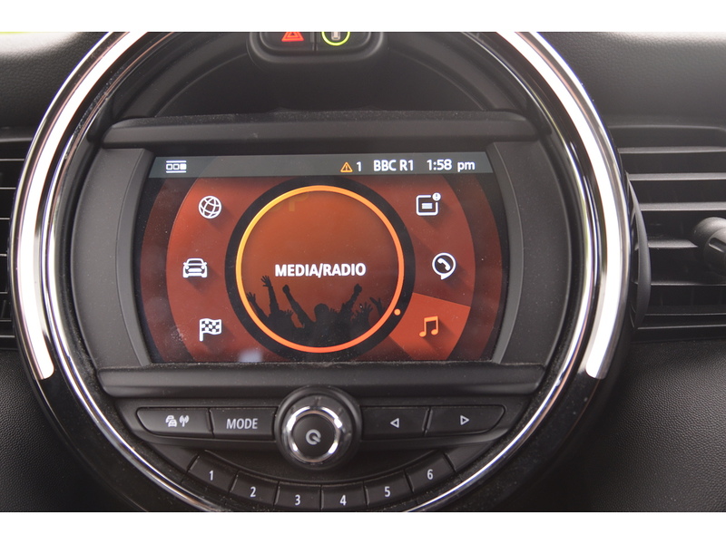 MINI Electric Hatch Cooper SE 32.6kWh Level 2 Hatchback 3dr Electric Auto (184 ps) Hatchback Automatic Electric | - U10887