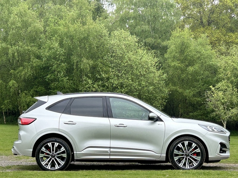 Ford Kuga 2.5 EcoBoost Duratec 14.4kWh ST-Line X SUV 5dr Petrol Plug-in Hybrid CVT Euro 6 (s/s) (225 ps) | 1 - U10889