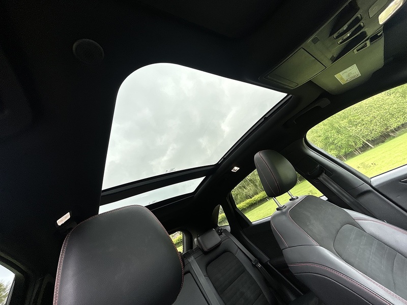 Ford Kuga 2.5 EcoBoost Duratec 14.4kWh ST-Line X SUV 5dr Petrol Plug-in Hybrid CVT Euro 6 (s/s) (225 ps) | 1 - U10889