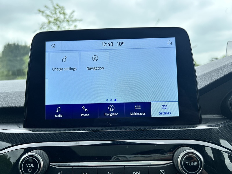 Ford Kuga 2.5 EcoBoost Duratec 14.4kWh ST-Line X SUV 5dr Petrol Plug-in Hybrid CVT Euro 6 (s/s) (225 ps) | 1 - U10889