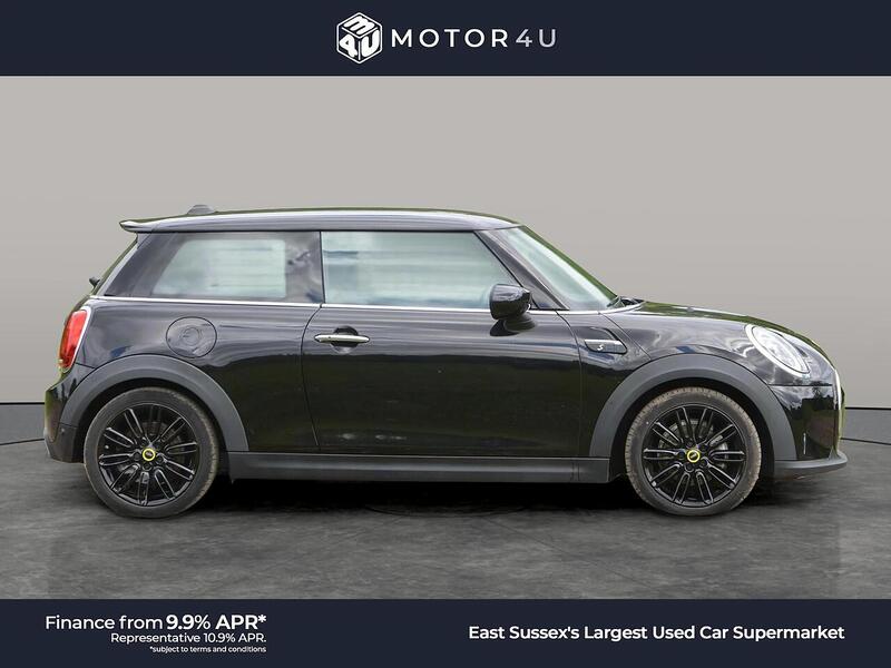MINI Electric Hatch Cooper SE 32.6kWh Level 2 Hatchback 3dr Electric Auto (184 ps) Hatchback Automatic Electric | - U10898