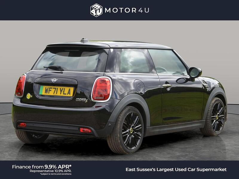 MINI Electric Hatch Cooper SE 32.6kWh Level 2 Hatchback 3dr Electric Auto (184 ps) Hatchback Automatic Electric | - U10898