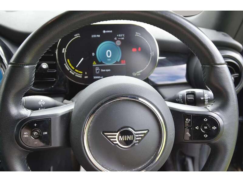 MINI Electric Hatch Cooper SE 32.6kWh Level 2 Hatchback 3dr Electric Auto (184 ps) Hatchback Automatic Electric | - U10898