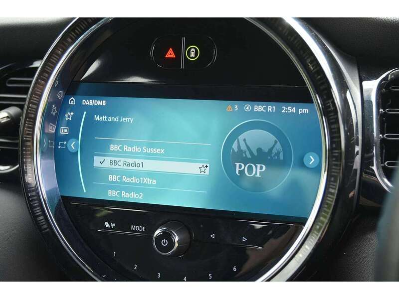 MINI Electric Hatch Cooper SE 32.6kWh Level 2 Hatchback 3dr Electric Auto (184 ps) Hatchback Automatic Electric | - U10898