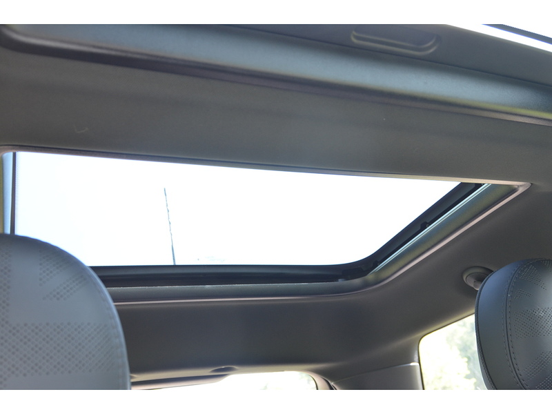 MINI Electric Hatch Cooper SE 32.6kWh Level 3 Hatchback 3dr Electric Auto (184 ps) Hatchback Automatic Electric | 1 - U10899