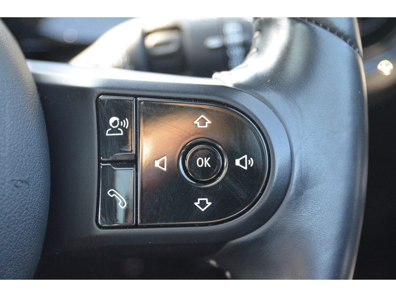 MINI Electric Hatch Cooper SE 32.6kWh Level 3 Hatchback 3dr Electric Auto (184 ps) Hatchback Automatic Electric | 1 - U10899